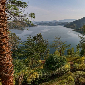 Valtiot/Ruanda/Ruandan-kiertomatka/Ruanda-LakeKivu