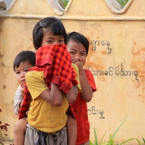040-Suuri_Myanmarin_kiertomatka/d8/10