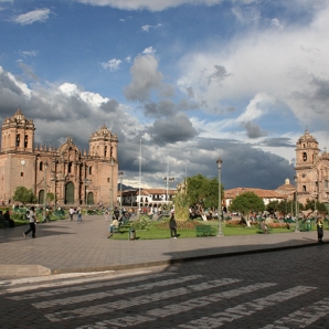 080-maailmanympari-1/d10/04-Catedral-de-Santo-Domingo-Cusco-Peru