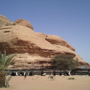 Jordania/wadi-rum_desert-camp
