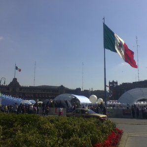 Meksikon_kiertomatka/Mexico-City-Zocalo