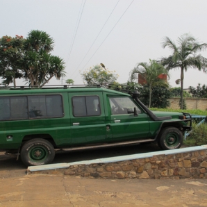 Uganda_Ruanda_kiertomatka/Ruanda_jeeppi